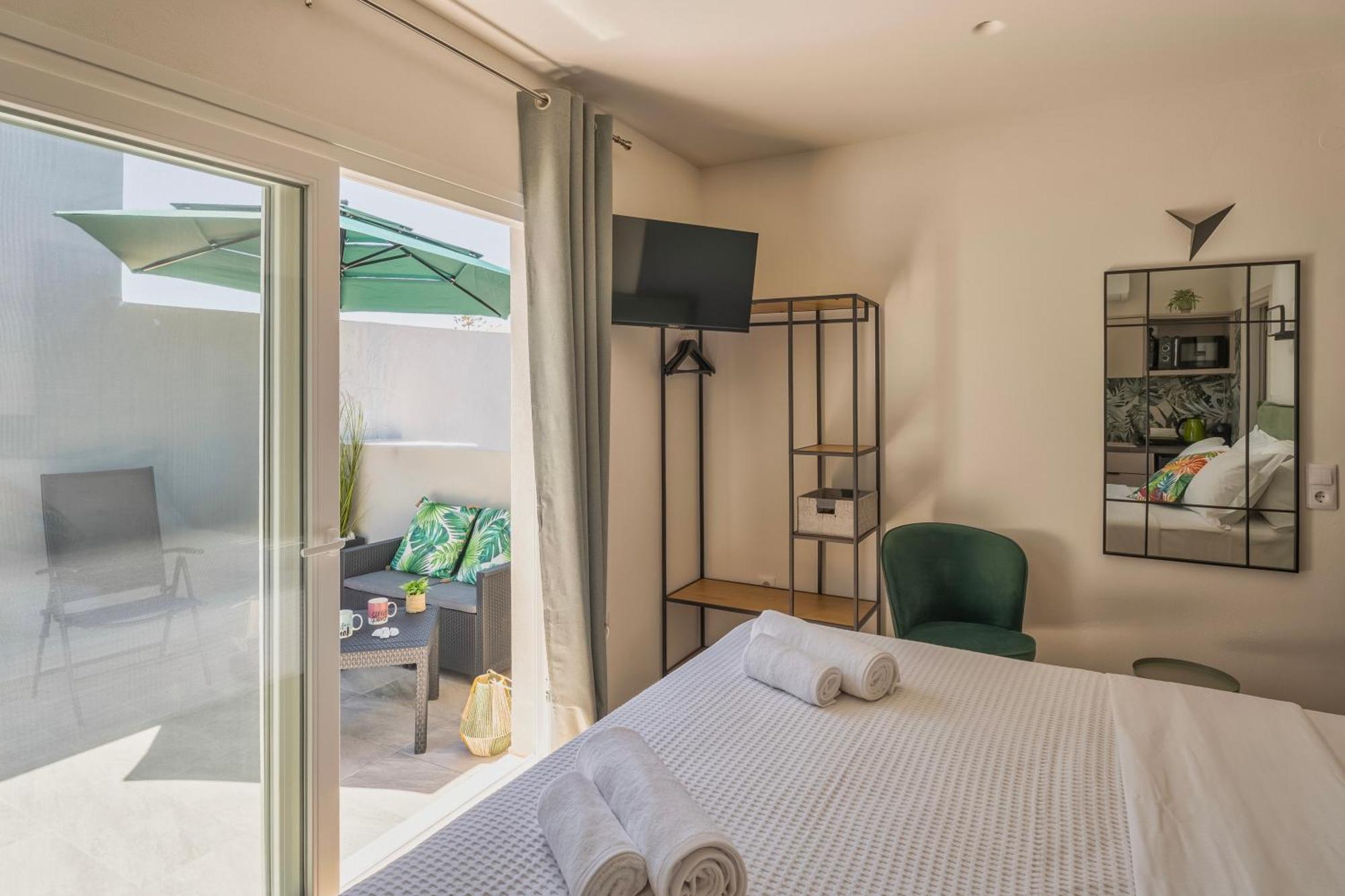 Ephantasy Living - Premium Heraklion (Crete)